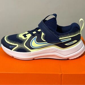 Nike Kids Navy and Yellow Sneakers